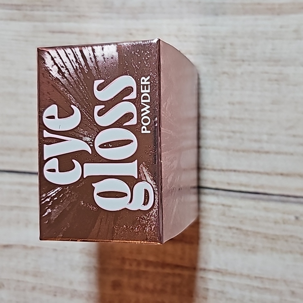 BNIB Jeffree Star Eye Gloss Powder:Crystal Joint